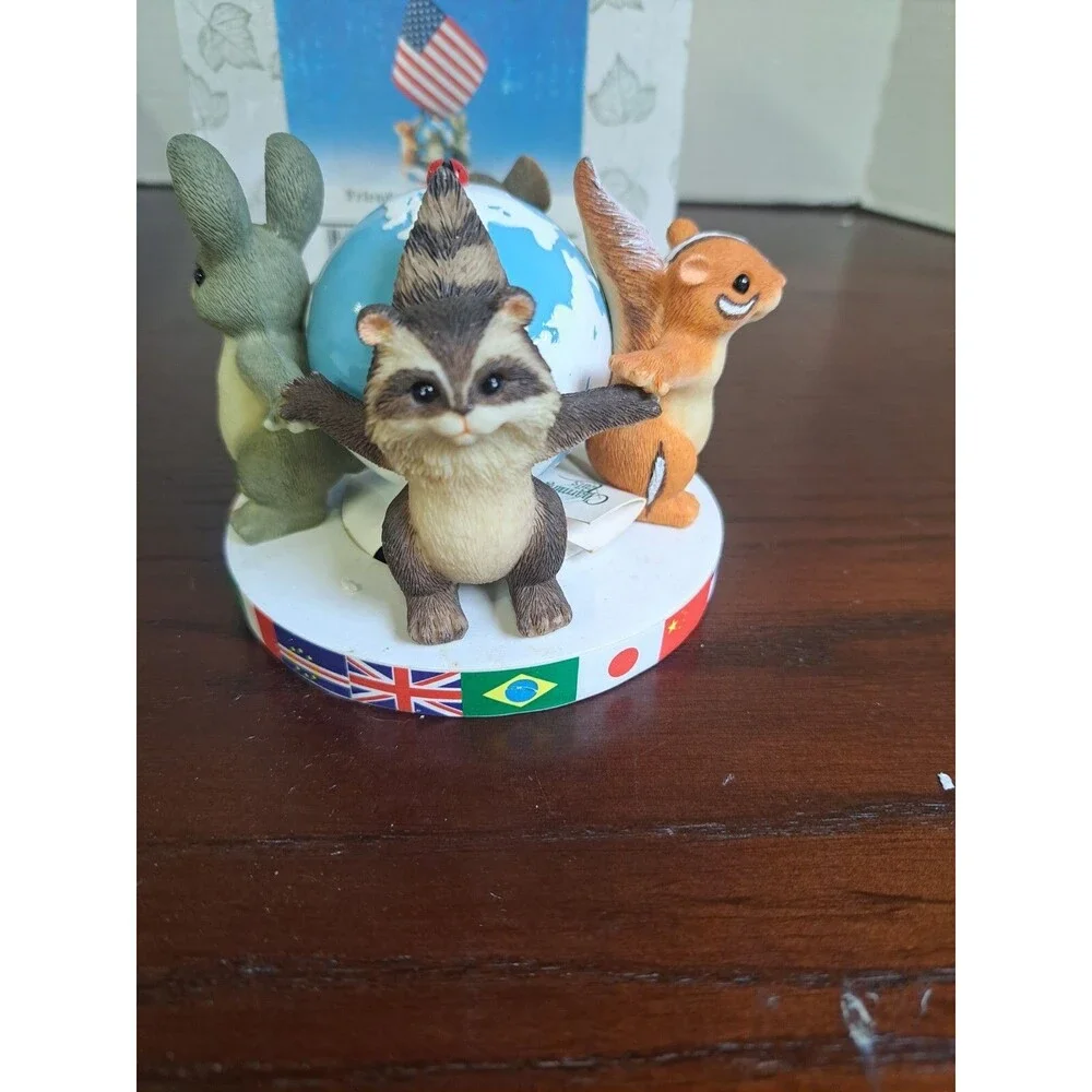 Charming Tails Friends Around The World Limited Edition 1063 Of 5000 Figurine